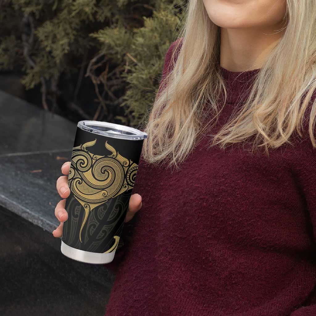 Gold Black New Zealand Manta Ray Tumbler Cup Aotearoa Maori Haehae - Aussie Hoodie