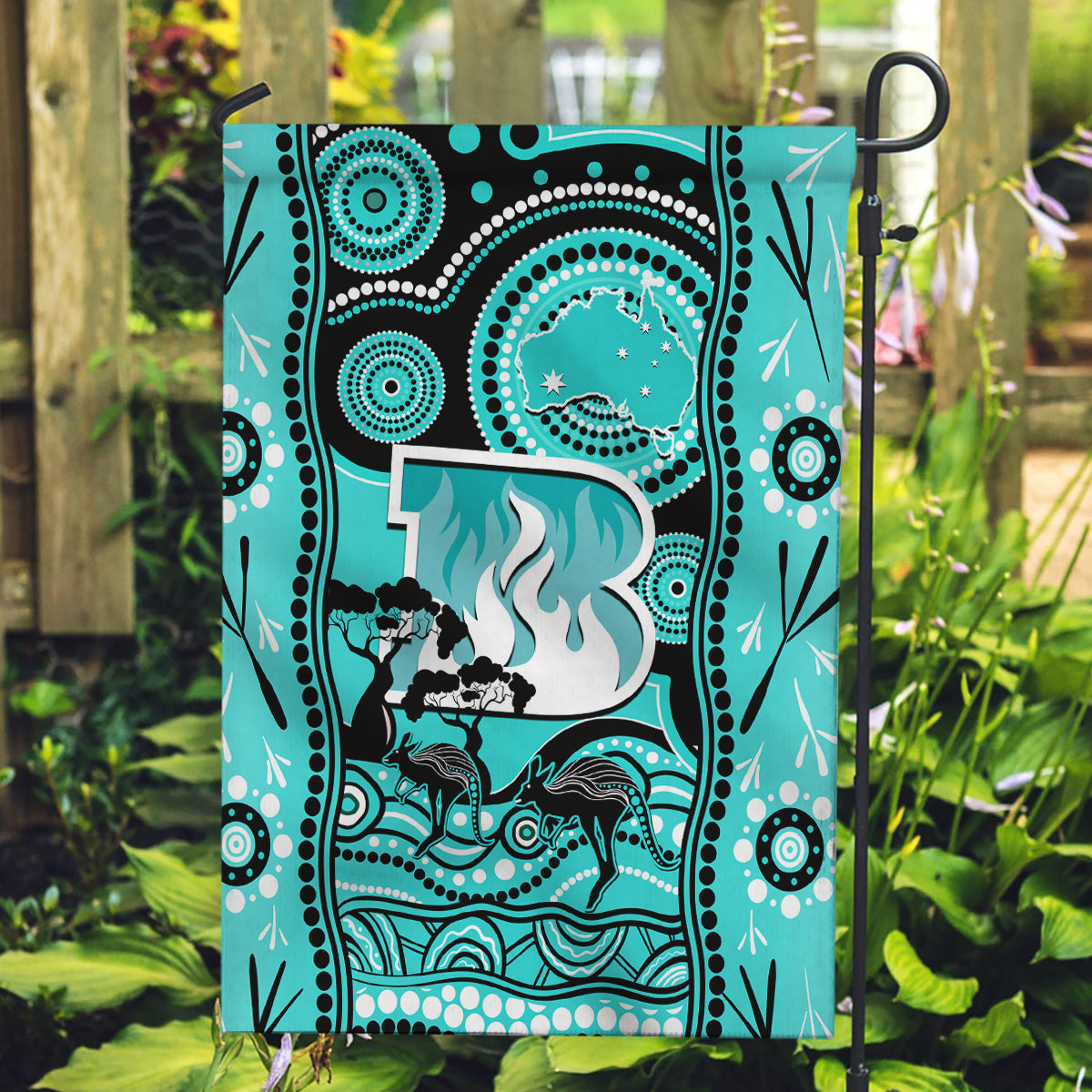 brisbane-heat-cricket-garden-flag-happy-australia-day-aboriginal-art