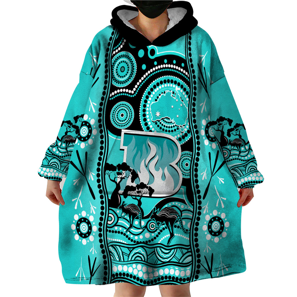 custom-brisbane-heat-cricket-wearable-blanket-hoodie-happy-australia-day-aboriginal-art