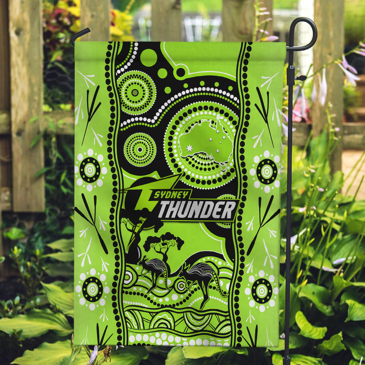 sydney-thunder-cricket-garden-flag-happy-australia-day-aboriginal-art