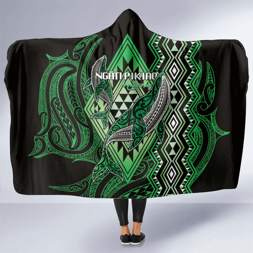 Aotearoa Iwi Ngati Pikiao Hooded Blanket NZ Maori Humpback Whale Taniko Motifs