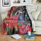 Australia Palm Cockatoo Christmas Blanket Probosciger Aterrimus Waratah Merry Chrissie - Aussie Hoodie