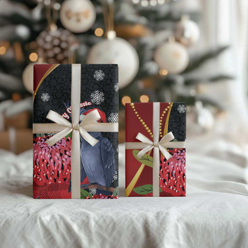 Australia Palm Cockatoo Christmas Wrapping Paper Probosciger Aterrimus Waratah Merry Chrissie - Aussie Hoodie