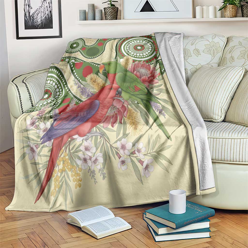 Australia Moluccan Eclectus Blanket Australian Native Flowers Indigenous Art - Aussie Hoodie
