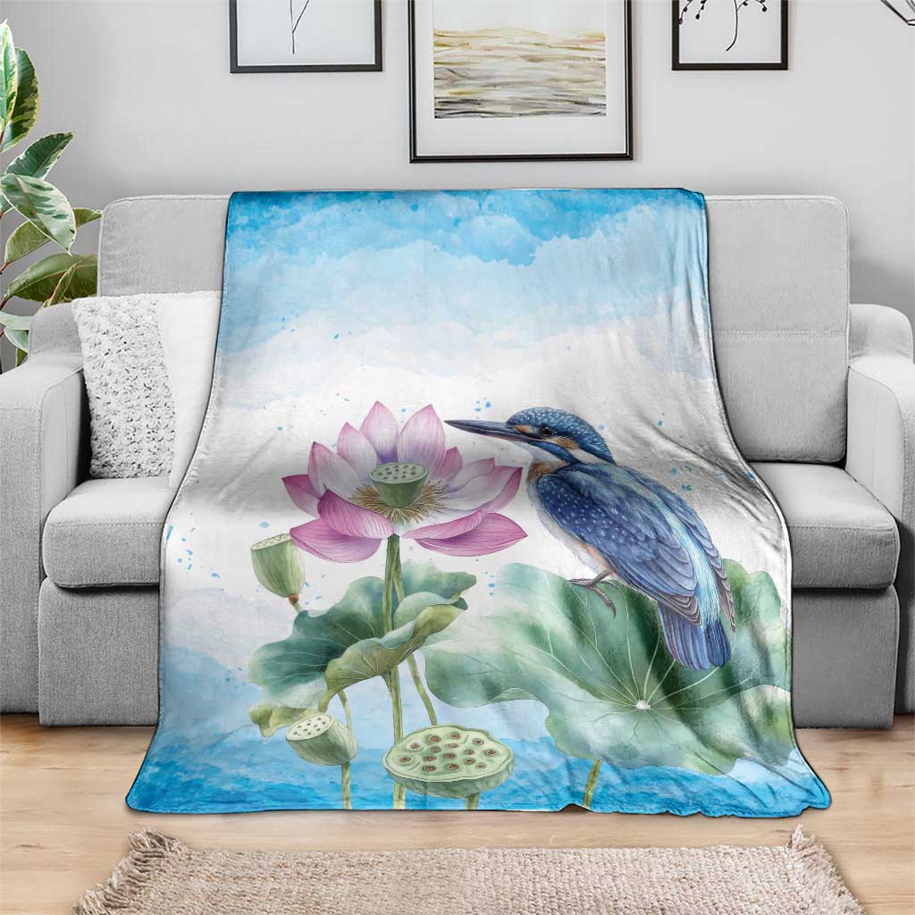 Australia Azure Kingfisher Blanket Ceyx Azureus Sacred Lotus Watercolor - Aussie Hoodie
