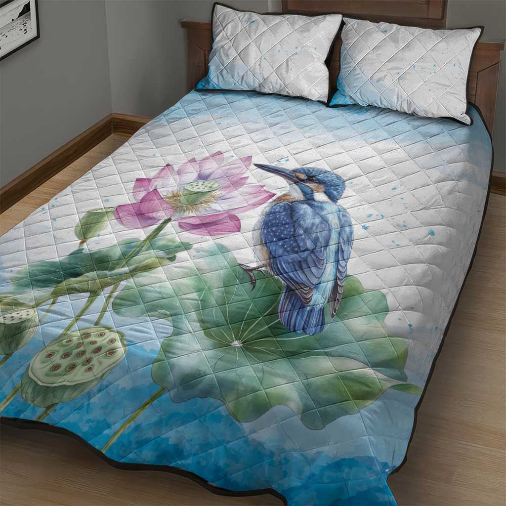 Australia Azure Kingfisher Quilt Bed Set Ceyx Azureus Sacred Lotus Watercolor - Aussie Hoodie