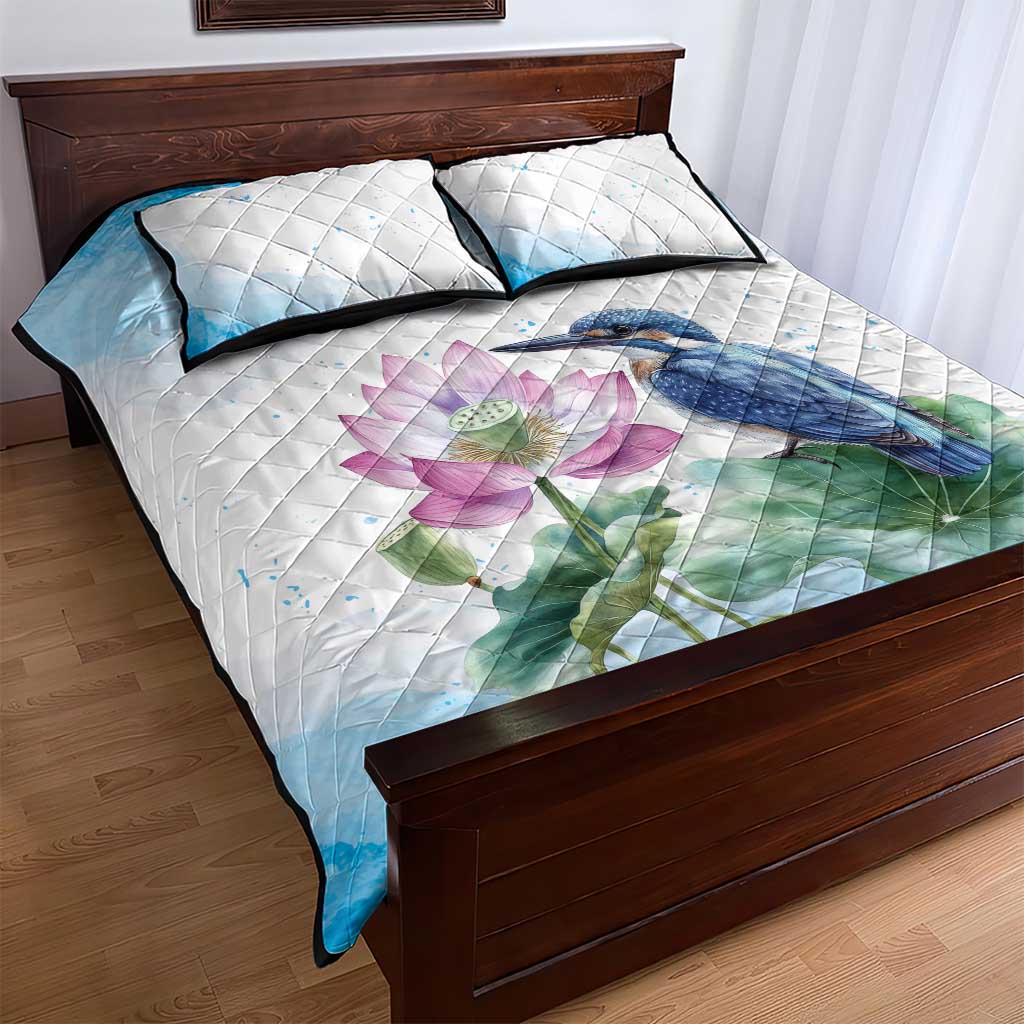 Australia Azure Kingfisher Quilt Bed Set Ceyx Azureus Sacred Lotus Watercolor - Aussie Hoodie