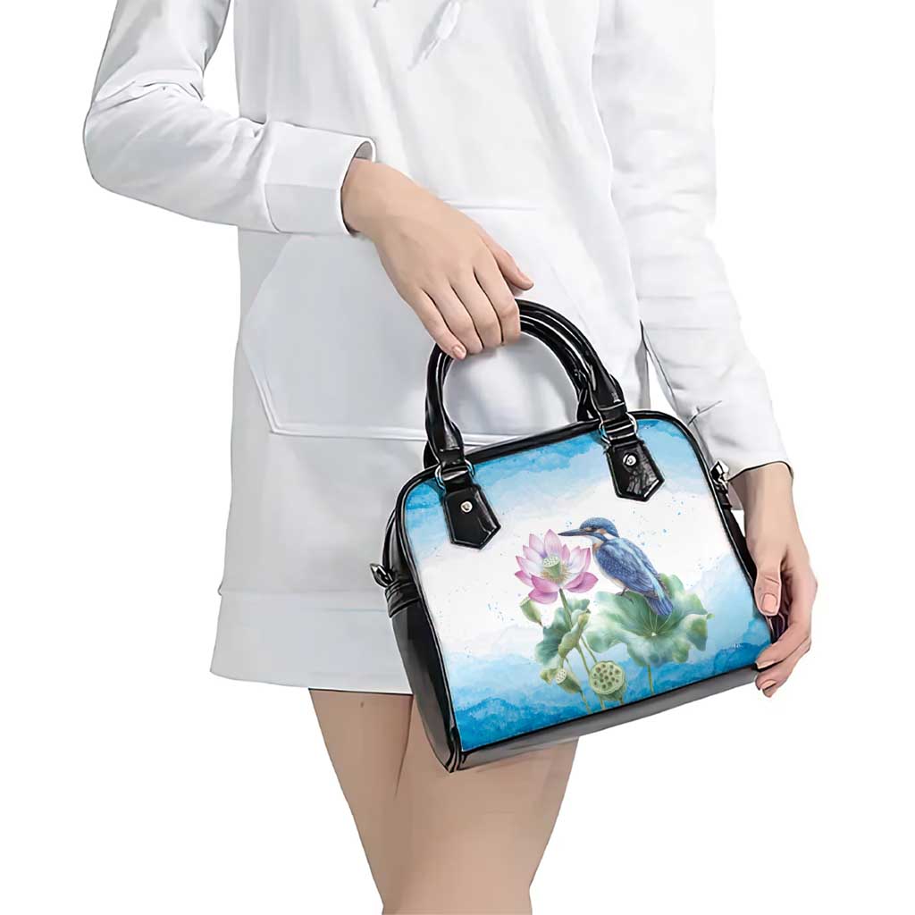 Australia Azure Kingfisher Shoulder Handbag Ceyx Azureus Sacred Lotus Watercolor - Aussie Hoodie