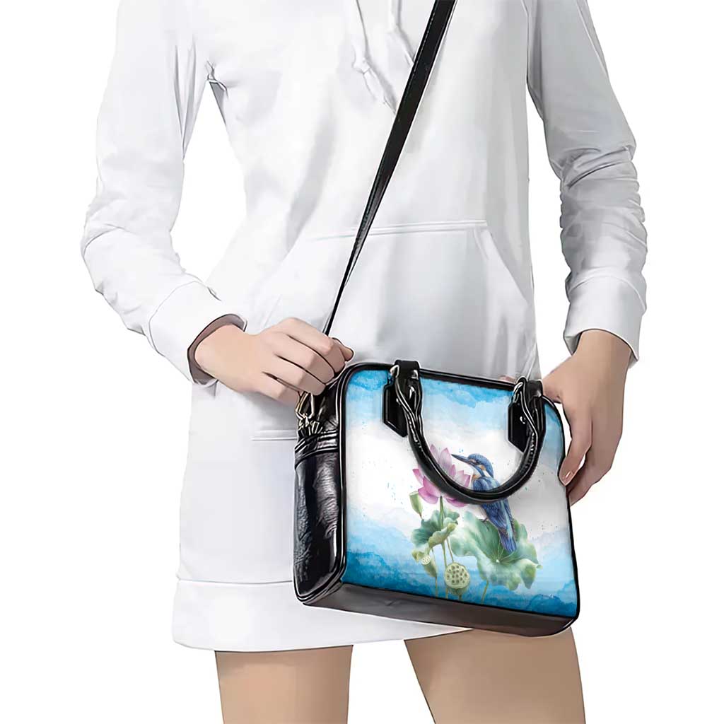 Australia Azure Kingfisher Shoulder Handbag Ceyx Azureus Sacred Lotus Watercolor - Aussie Hoodie