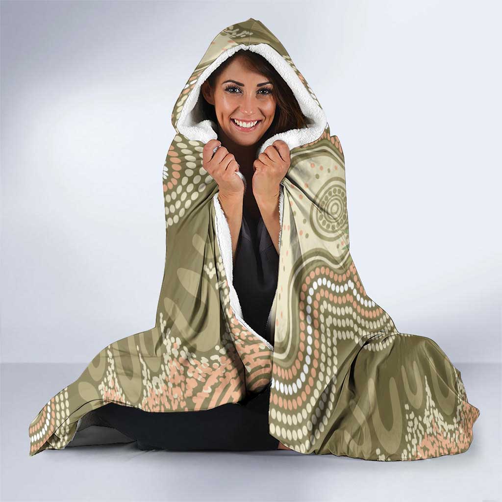 Australia Eastern Spinebill Hooded Blanket Aussie Honeyeater Bottlebrush Indigenous Art - Aussie Hoodie