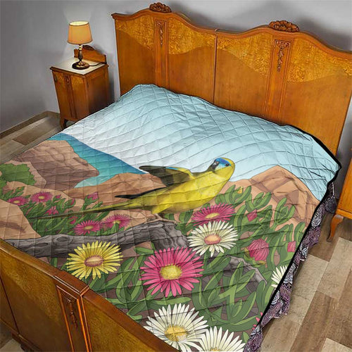 Australia Rock Parrot Quilt Pigface Carpobrotus Rocky Island Vibes - Aussie Hoodie