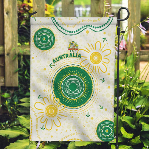 Australia Cricket Garden Flag Aboriginal Pattern - Aussie Hoodie