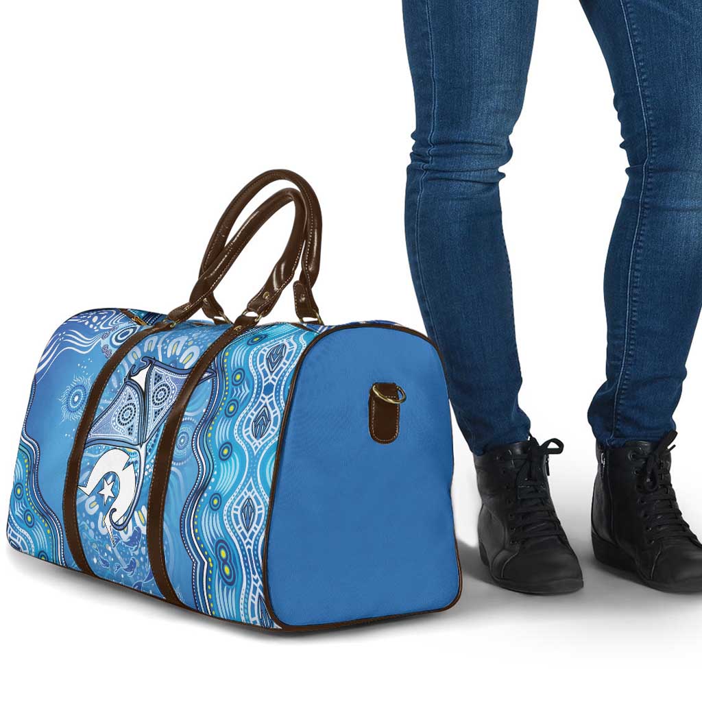 Torres Strait Islander Dhari Stingray Travel Bag Aboriginal Dot Art Blue Pastel Style