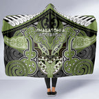 Aotearoa Iwi Whakatohea Hooded Blanket Maori Kowhaiwhai Pattern