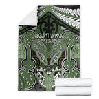 Aotearoa Iwi Ngati Awa Blanket Maori Kowhaiwhai Pattern