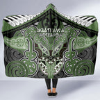 Aotearoa Iwi Ngati Awa Hooded Blanket Maori Kowhaiwhai Pattern