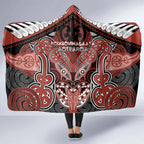Aotearoa Iwi Rongowhakaata Hooded Blanket Maori Kowhaiwhai Pattern