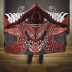 Aotearoa Iwi Rongowhakaata Hooded Blanket Maori Kowhaiwhai Pattern