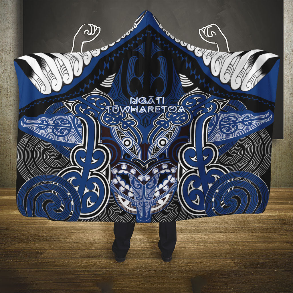 Aotearoa Iwi Ngati Tuwharetoa Hooded Blanket Maori Kowhaiwhai Pattern