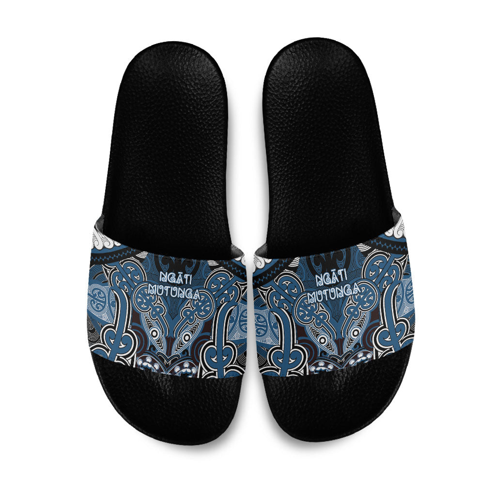Aotearoa Iwi Ngati Mutunga Slide Sandals Maori Kowhaiwhai Pattern