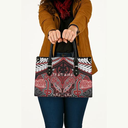 Aotearoa Iwi Te Ati Awa Leather Bag Maori Kowhaiwhai Pattern