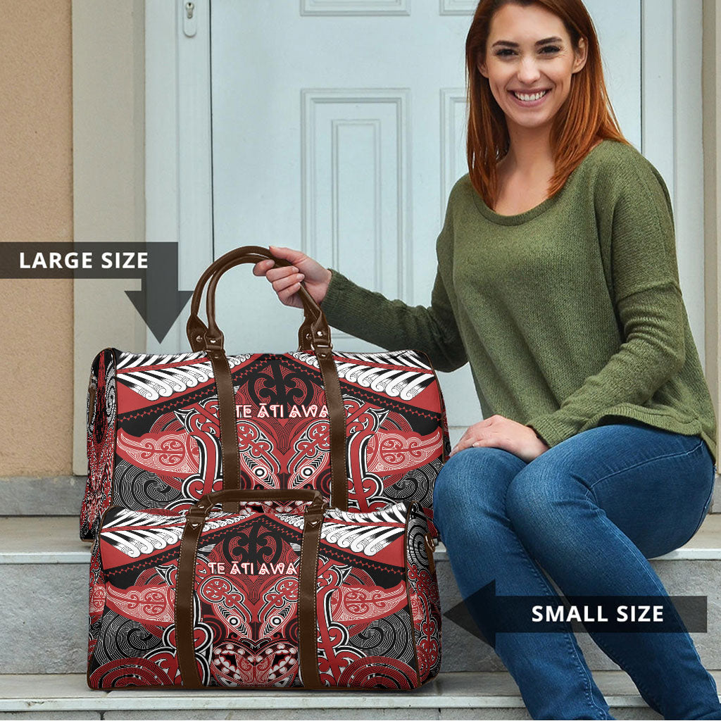 Aotearoa Iwi Te Ati Awa Travel Bag Maori Kowhaiwhai Pattern