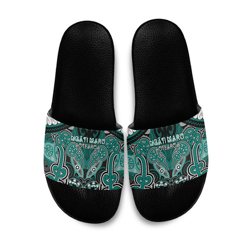 Aotearoa Iwi Ngati Maru Slide Sandals Maori Kowhaiwhai Pattern