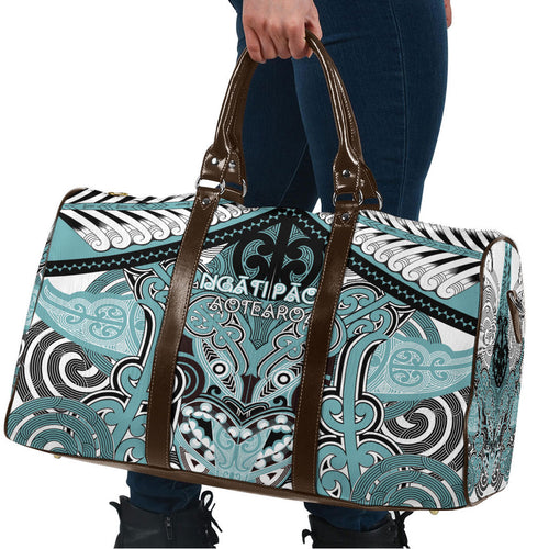 Aotearoa Iwi Ngati Paoa Travel Bag Maori Kowhaiwhai Pattern