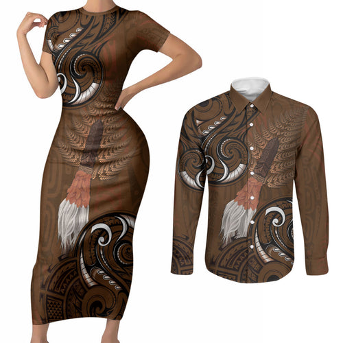 New Zealand Taiaha Couples Matching Short Sleeve Bodycon Dress and Long Sleeve Button Shirt Maori Weapon Silver Fern Maori Pattern