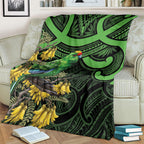 New Zealand Parakeet Bird Blanket Maori Kakariki Kowhai Maori Pattern