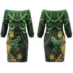 New Zealand Parakeet Bird Couples Matching Off The Shoulder Long Sleeve Dress and Long Sleeve Button Shirt Maori Kakariki Kowhai Maori Pattern