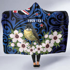 Tomtit New Zealand Personalised Hooded Blanket Miromiro Manuka Flower Maori Pattern