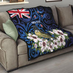 Tomtit New Zealand Personalised Quilt Miromiro Manuka Flower Maori Pattern