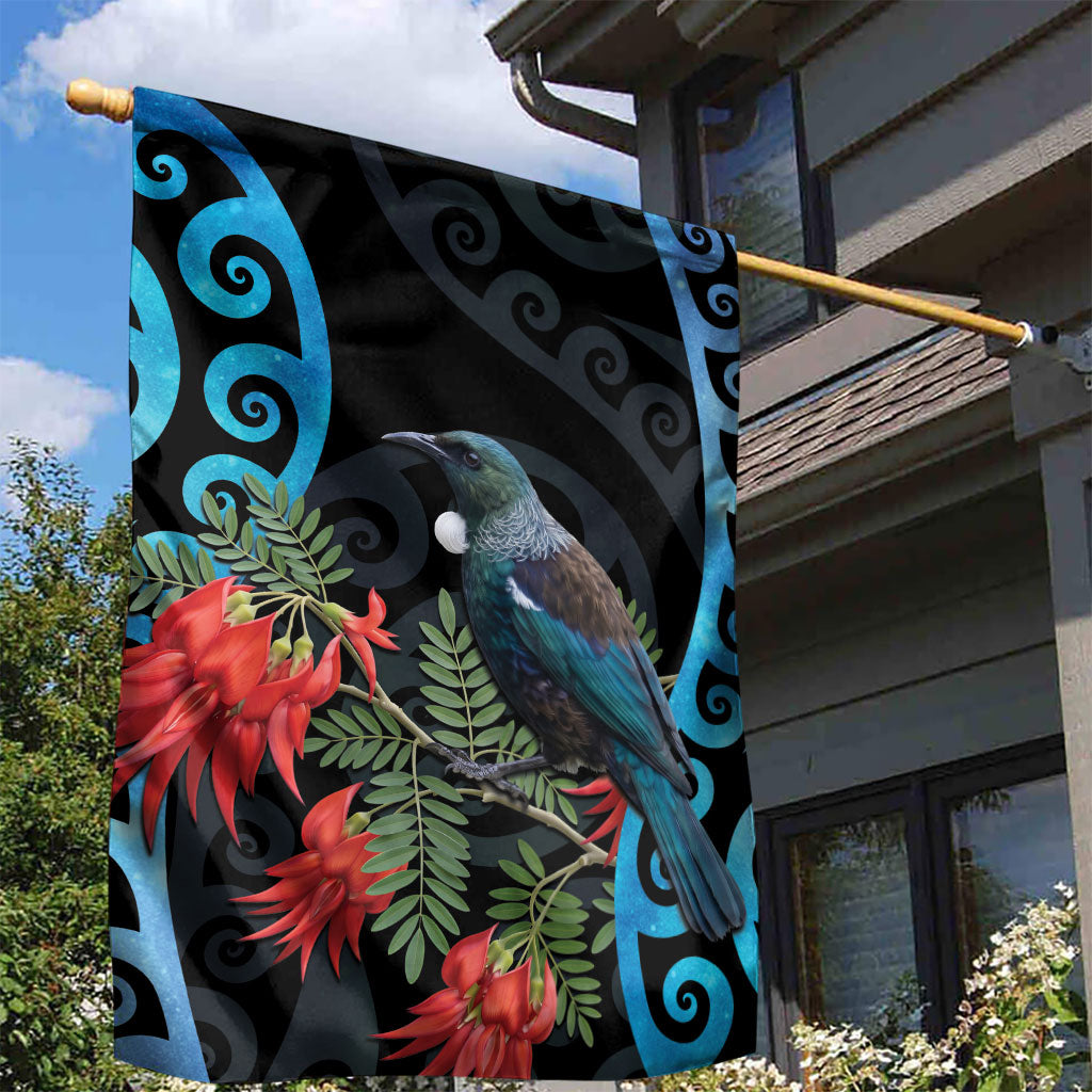 Tui Bird Kakabeak New Zealand Garden Flag Clianthus Galaxy Maori Koru Pattern