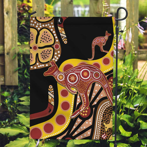 Kangaroo Australia Garden Flag Aussie Aboriginal Dot Art