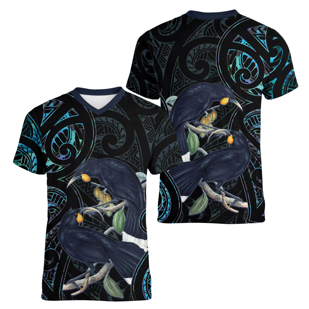 New Zealand Huia Bird Women V-Neck T-Shirt Paua Shell Maori Pattern