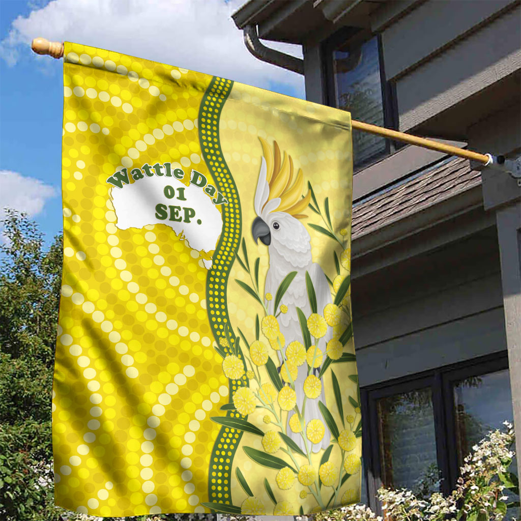 Australia Wattle Day Garden Flag Sulphur-crested Cockatoo Aboriginal Pattern