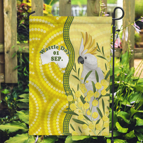 Australia Wattle Day Garden Flag Sulphur-crested Cockatoo Aboriginal Pattern