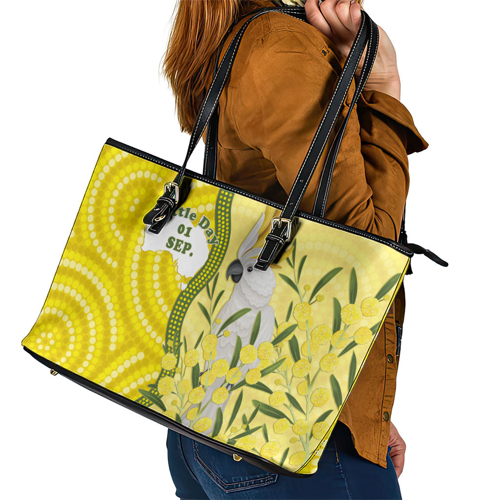 Australia Wattle Day Leather Tote Bag Sulphur-crested Cockatoo Aboriginal Pattern
