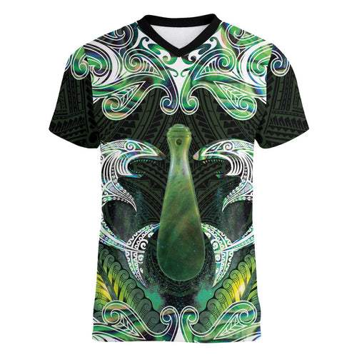 New Zealand Mere Pounamu Weapon Women V-Neck T-Shirt Aotearoa Mango Paua Shell Maori Pattern