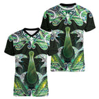 New Zealand Mere Pounamu Weapon Women V-Neck T-Shirt Aotearoa Mango Paua Shell Maori Pattern