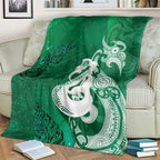 New Zealand Matariki Blanket Maori Manaia Galaxy Silver Fern Green Color