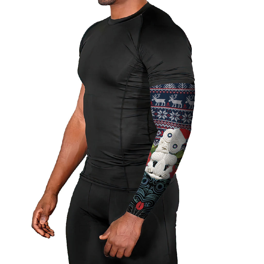 New Zealand Hei Tiki Christmas In July Arm Sleeves Pohutukawa Santa Xmas Polynesian Pattern
