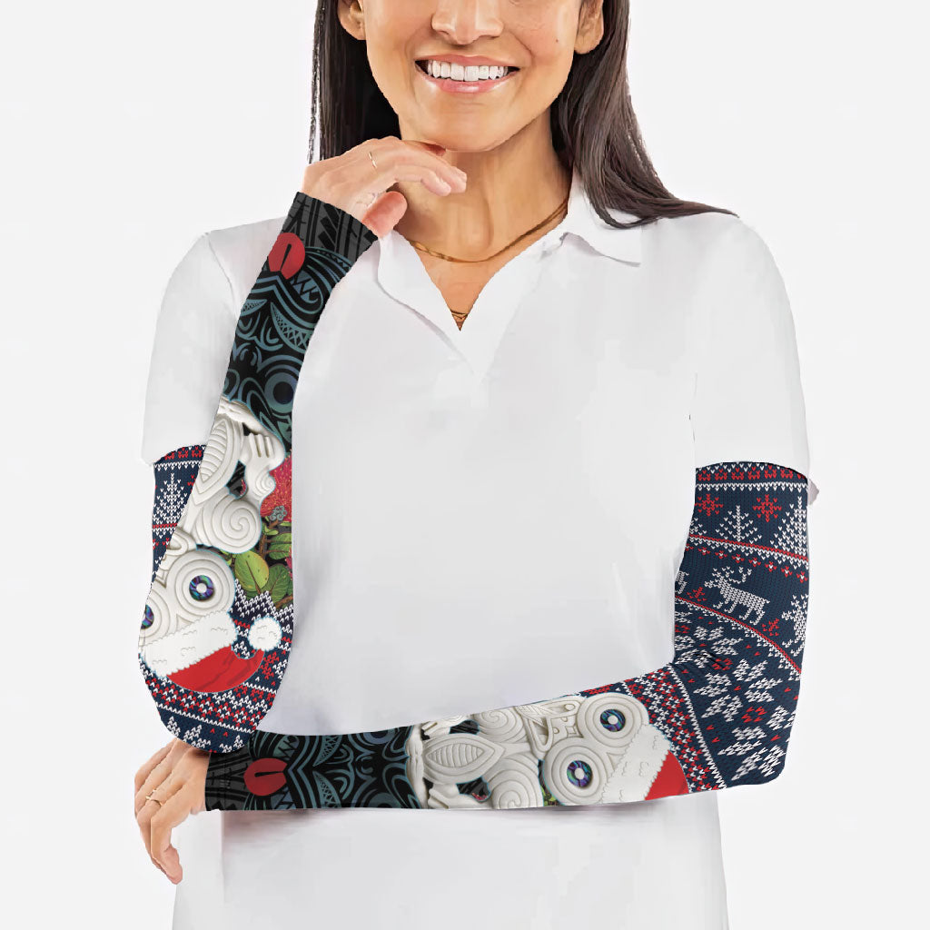 New Zealand Hei Tiki Christmas In July Arm Sleeves Pohutukawa Santa Xmas Polynesian Pattern