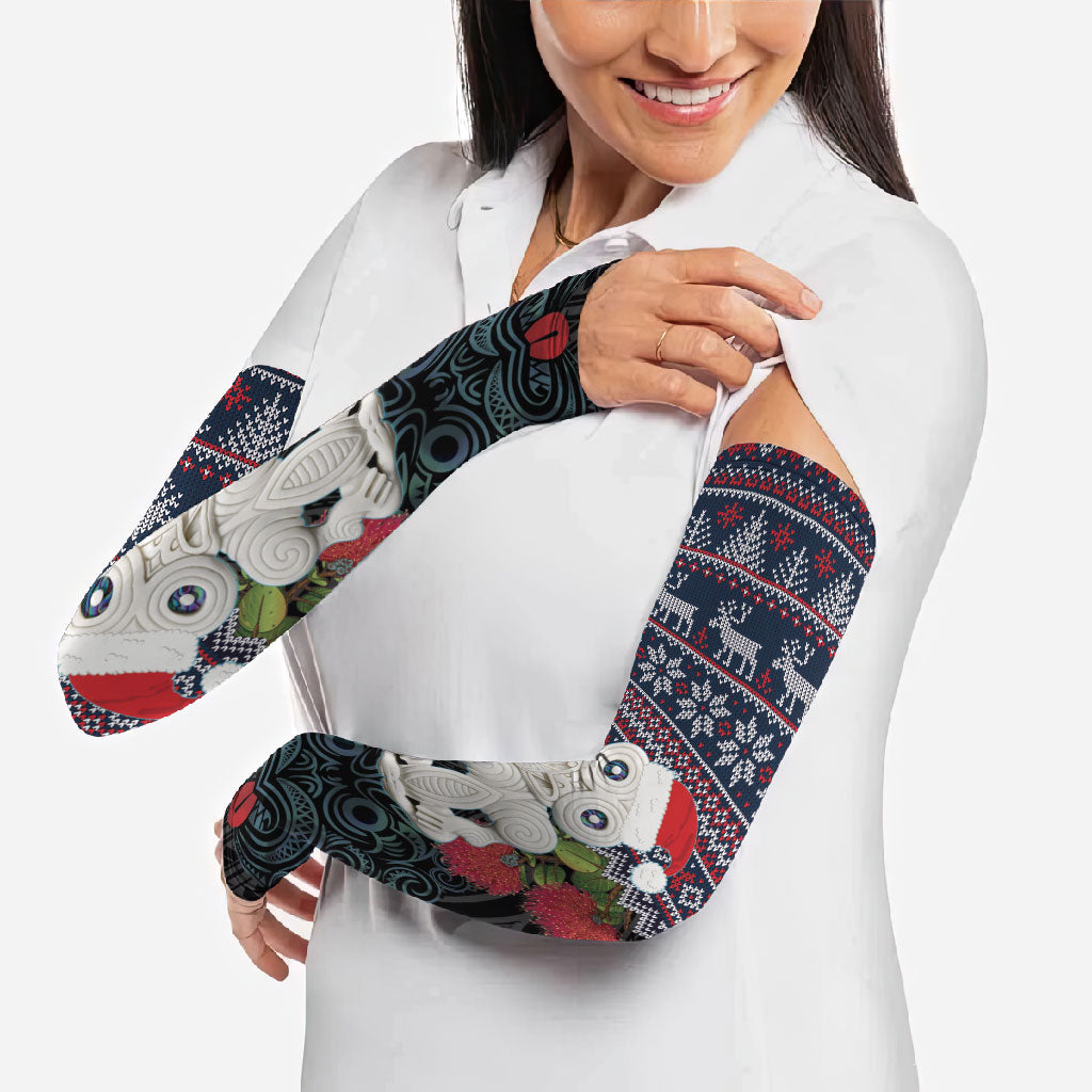 New Zealand Hei Tiki Christmas In July Arm Sleeves Pohutukawa Santa Xmas Polynesian Pattern