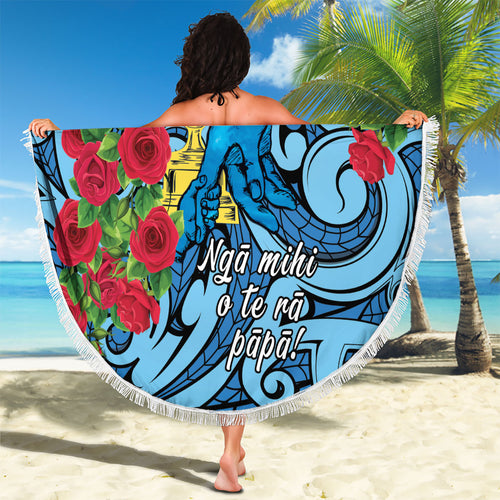 New Zealand Father's Day Beach Blanket Best Dad Trophy Red Rose Maori Pattern