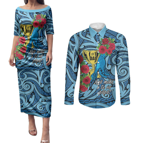 Personalised New Zealand Father's Day Couples Matching Puletasi and Long Sleeve Button Shirt Best Dad Trophy Red Rose Maori Pattern