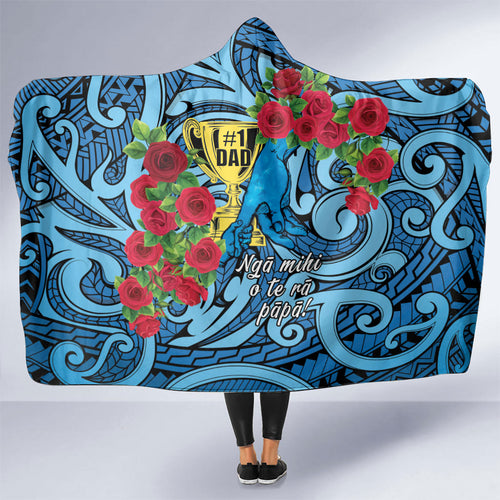 New Zealand Father's Day Hooded Blanket Best Dad Trophy Red Rose Maori Pattern