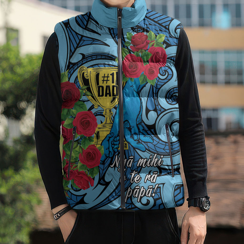 Personalised New Zealand Father's Day Sleeveless Puffer Jacket Best Dad Trophy Red Rose Maori Pattern