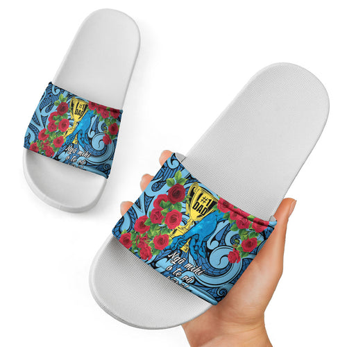 New Zealand Father's Day Slide Sandals Best Dad Trophy Red Rose Maori Pattern